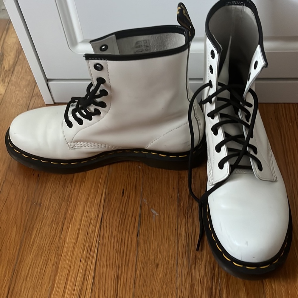 Doc martens 1460 SMOOTH LEATHER LACE UP BOOTS 10 - Picture 3 of 9